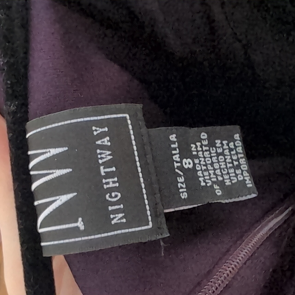 Nightway long formal velvet evening dress - Picture 7 of 8